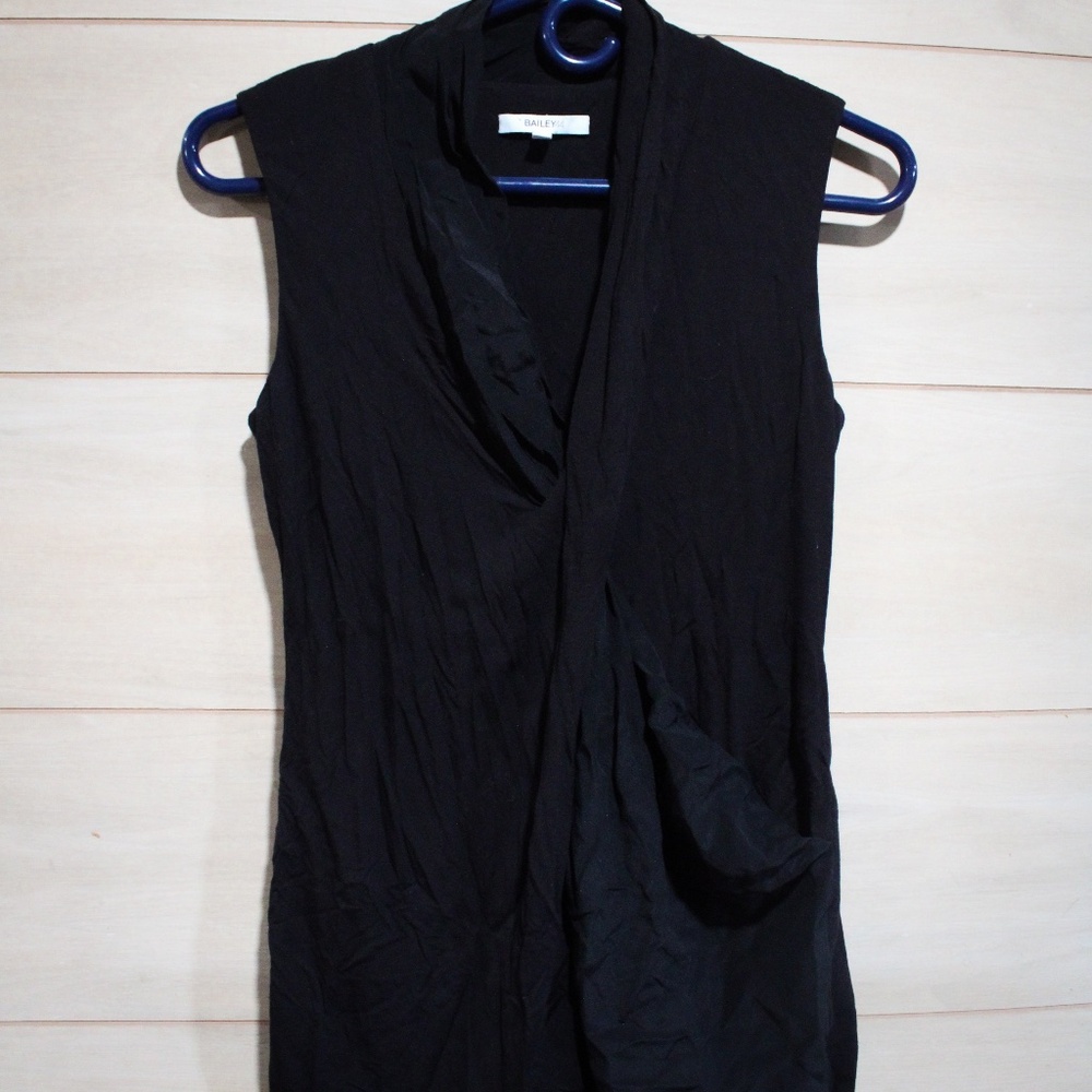 Bailey44 Top